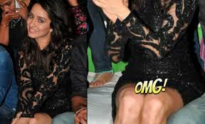 Image result for worst wardrobe malfunctions bollywood