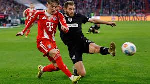 Fußball-Bundesliga: FC Bayern mit Mühe gegen FC St. Pauli, Sandro Wagner erlebt Debakel zum Geburtstag