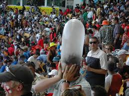 Résultat de recherche d'images pour "head in condom"