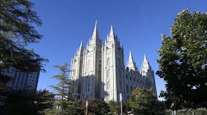 Jeffrey Holland, next in line to lead Mormon Church, dies at 85