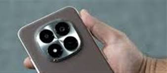 Review of the Redmi Note 15 Pro+ 5G — a rugged yet refined smartphone that reviewers describe as “built like a tank, behaves like a gentleman” 👇