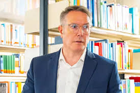 alexander schweitzer