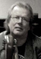 Pekka Toivanen (s.1955) toimii musiikin lehtorina Jyväskylän yliopiston musiikin laitoksella. Hänen intresseihinsä niin muusikkona, opettajana kuin ... - 01-Pekka%2520Toivanen