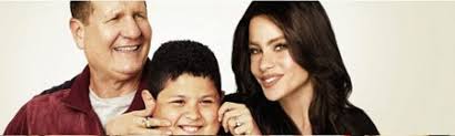 کپی «سریال هفت سنگ» از modern family 1