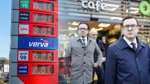 Program CPN będzie utrzymywany. Jak długo? Minister odpowiada