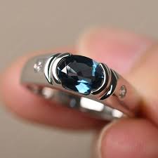 Oval London Blue Topaz Horizontal Unisex Ring | LUO