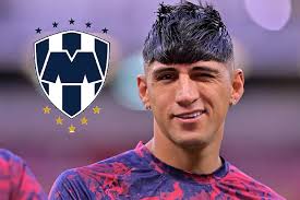 Alan Pulido regresaría a la Sultana del Norte; Rayados pretende al ex de Tigres