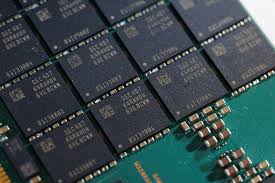 Samsung Sends Chip Investors on Another Roller Coaster Ride