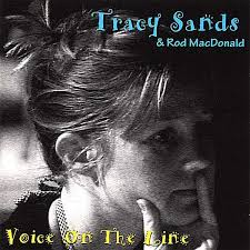Tracy Sands: Voice On The Line (CD) – jpc - 0634479428944