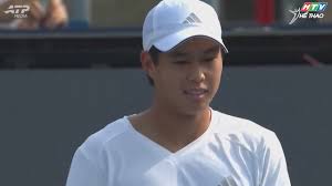 Learner Tien chega às quartas de final do ATP Masters 1000 do Canadá, Alexandra Eala é eliminada no WTA de Toronto.