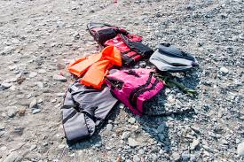 Risultati immagini per rifugiati