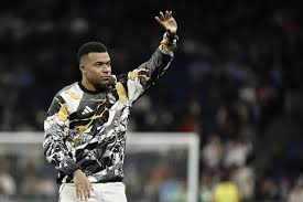 Mbappé, titular en el debut de Víctor Valdepeñas en el Real Madrid