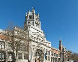 Image of Victoria and Albert Museum London