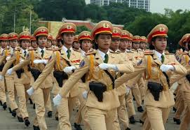 Kết quả hình ảnh cho Hình ảnh nữ binh duyệt binh