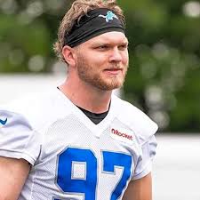 Former teammate of Aidan Hutchinson could be solution to Lions' lingering need | Yardbarker