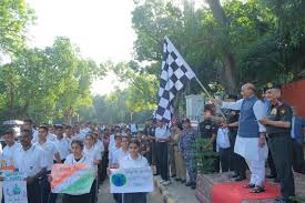 Defence Minister Rajnath Singh Felicitates Sanitation Workers, Ministers Join ‘Swachhata Hi Seva 2025’ Campaign