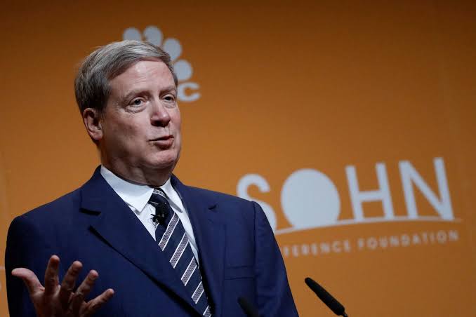 Wall Street Journal defends publishing billionaire's AI-generated op-ed criticizing Bessent; Druckenmiller says 'of course I used AI'