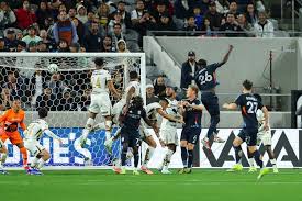 O San Diego FC supera o Pumas no jogo de ida da Champions Cup.