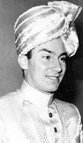 H.H. Prince Karim, Agakhan IV became the Spirutual leader of the worldwide Ismaili community at the age of 20, on July 11, 1957 - 5802007p.preview