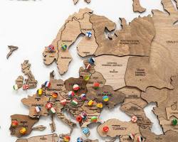 Enjoy The Wood 3D wooden world map decor, do AI tạo