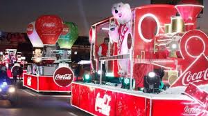 Caravanas navideñas de Coca-Cola violan la ley en siete estados con aval de autoridades locales