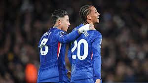 Three Chelsea players set for return vs Arsenal as Rosenior offers Fernandez fitness update