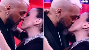 Tatá Werneck Surpreende! Beijo em Belo e Piadas Ácidas Agitam a Web - Imagen principal del artículo
