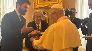 Al Pacino Meets Pope Leo XIV, His Celebrity Connections & More