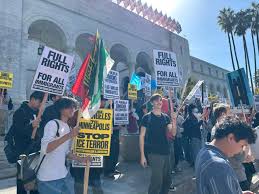 UPDATE: LAUSD teachers prepare for start of school amid mass deportation campaign
