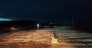 Rincón de los Sauces: Tormenta Devasta Rutas y Aísla la Región