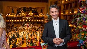 roland weißmann