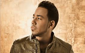 The multi-platinum Bachata king, Romeo Santos will be back on stages all over the country celebrating his first solo album “Formula Vol. 1”. - headliner_romeo-santos