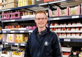 Han er den Rema-købmand, der tjener mest: 1,5 mio. kr. tikkede ind sidste år