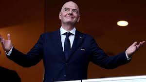 Un candidato árabe en primer plano... La «UEFA» planea destituir a Infantino y busca un sustituto