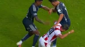 Samsun'da skandal pozisyonlar! 2 takım da isyan etti: Eski hakemler açıkladı — Haber 7