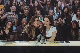 "Tinha que comer muito arroz e feijão para chegar lá": Wanessa Camargo quebra silêncio sobre suposta rivalidade com Sandy no 'Domingão'