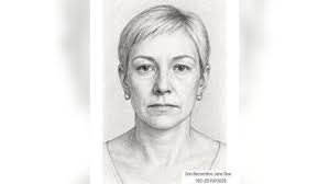 Body of unidentified woman found off Crestline highway
