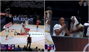 Tomas Satoransky Carried Off After Fall in Hapoel Tel Aviv Loss