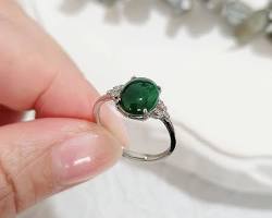 dark green omphacite jadeite ring s925 silver, AI generated