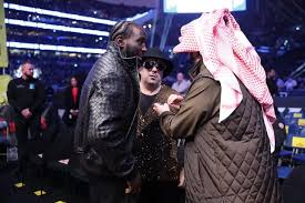 Boxing World Reacts: Benn's Next Move, Crawford's GOAT Potential, and Usyk's Opponents