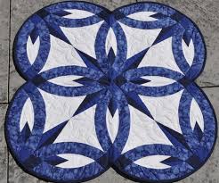 Résultat de recherche d'images pour "judy niemeyer double wedding ring quilt"