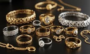 Fresh Drop in Gold Rate Today; Silver Stable: Latest 22K, 24K, 18K Gold & Silver Prices in Delhi on 30 March