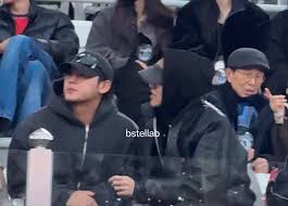 AAAAAAAAAA! MINGYU AND MINGHAO AT BANGTAN'S CONCERT TODAY ...