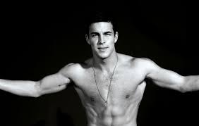 Znalezione obrazy dla zapytania Mario Casas