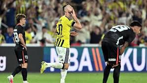 🚨 MAÇ BAŞLADI! | Fenerbahçe - Beşiktaş derbisi Canlı Anlatım - FB - BJK maçı kadrosu, skoru ve istatistikleri — Fanatik
