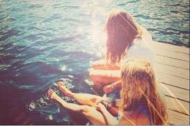 Résultat de recherche d'images pour "3 best friends tumblr"