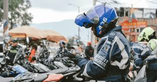 Bogotá: Protestas y Bloqueos por Restricción a Motociclistas en Halloween