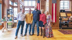 Insurer draws fire over Mississippi hotel on HGTV 'Home Town' show
