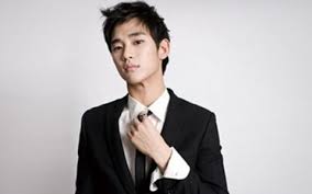 Hasil gambar untuk biodata kim soo hyun