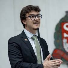Oposição tem 19 assinaturas por CPI do Master na Alesp, diz autor do pedido